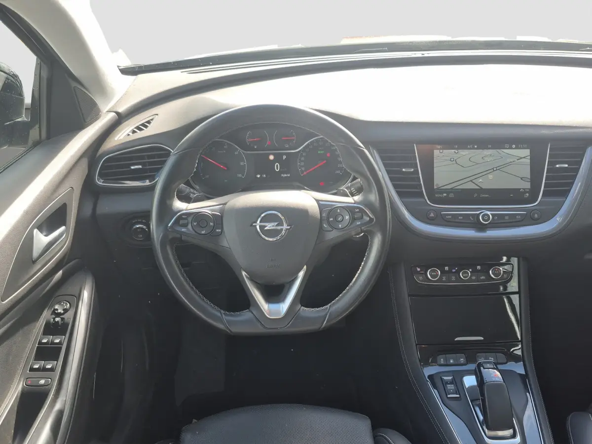 1.6 Turbo Hybrid Elegance 93,5% SoH | Camera voor + achter | Climate control |  Elektrisch verstelbare voorstoelen | Elektrische achterklep | Dodehoek detectie | Standkachel | LMV 19 inch | 