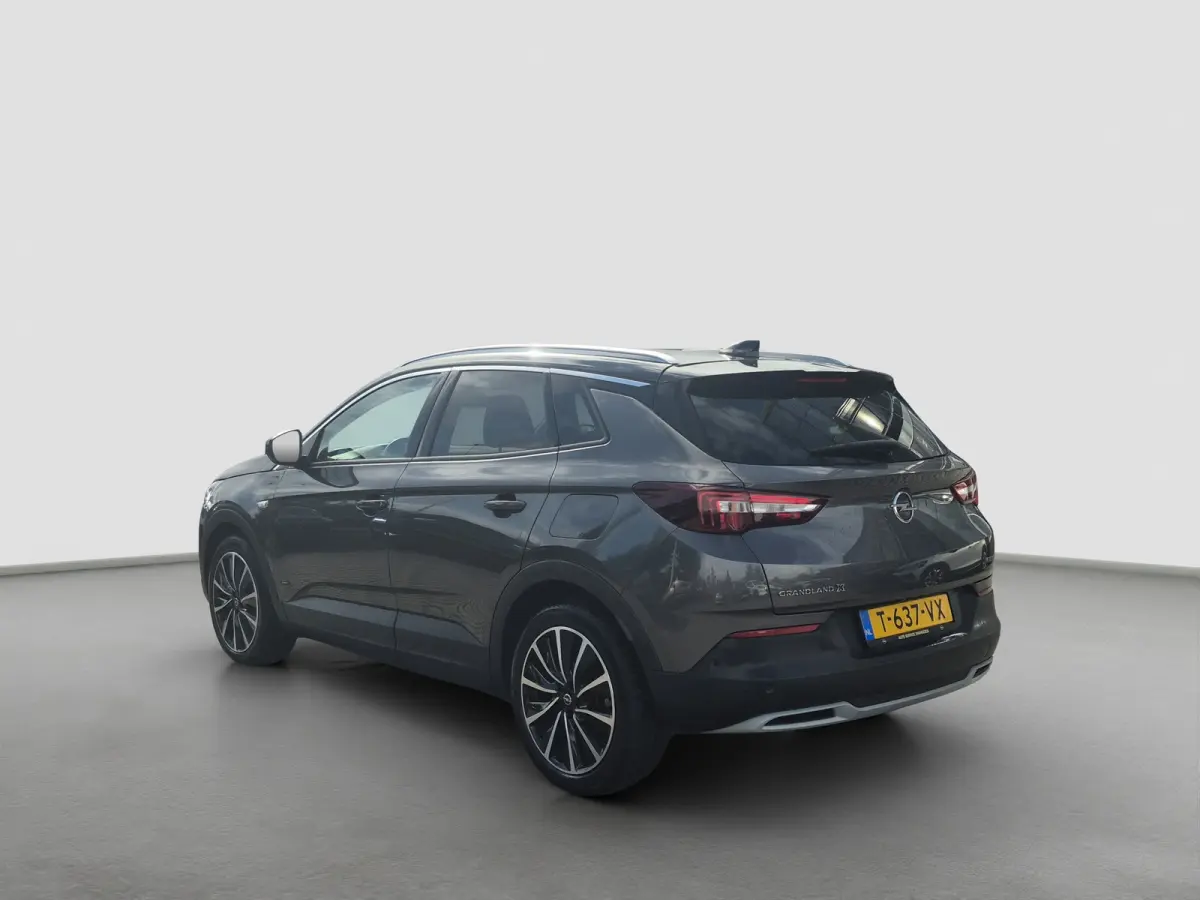 1.6 Turbo Hybrid Elegance 93,5% SoH | Camera voor + achter | Climate control |  Elektrisch verstelbare voorstoelen | Elektrische achterklep | Dodehoek detectie | Standkachel | LMV 19 inch | 