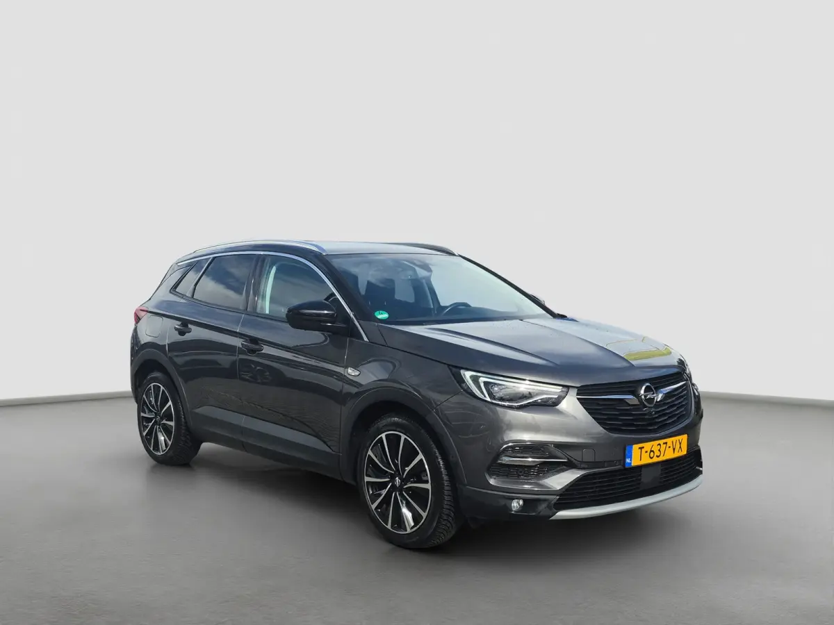 1.6 Turbo Hybrid Elegance 93,5% SoH | Camera voor + achter | Climate control |  Elektrisch verstelbare voorstoelen | Elektrische achterklep | Dodehoek detectie | Standkachel | LMV 19 inch | 
