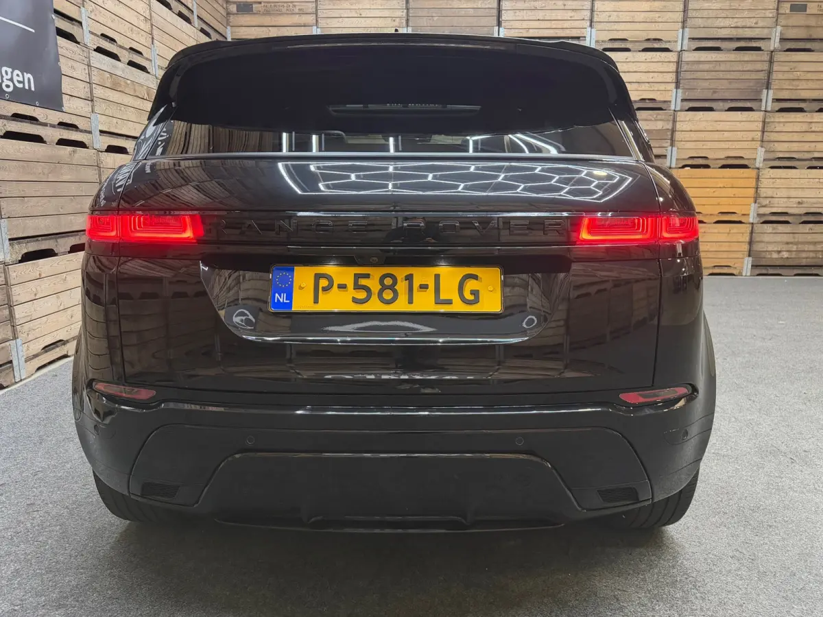 1.5 P300e AWD R-Dynamic SE Pano Camera Leder Navi Clima 20"LM