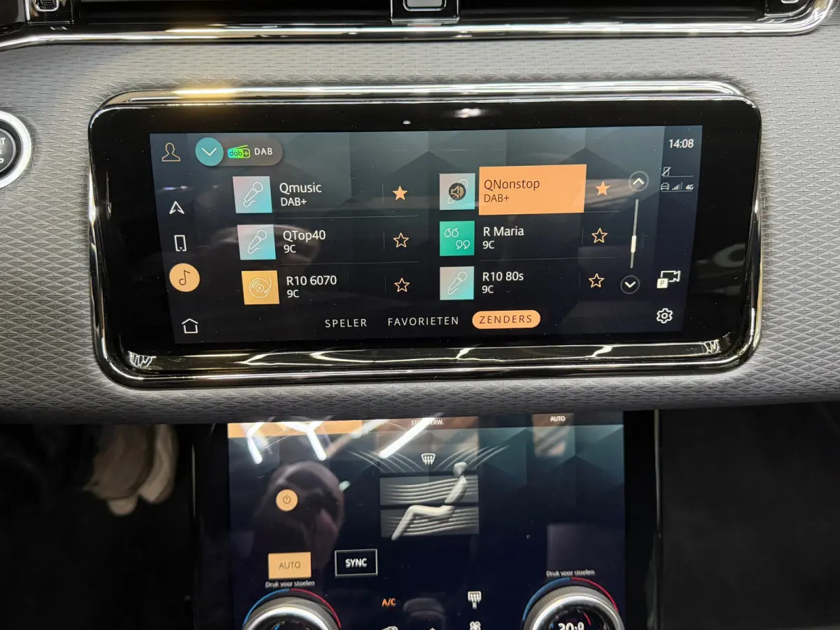 1.5 P300e AWD R-Dynamic SE Pano Camera Leder Navi Clima 20"LM