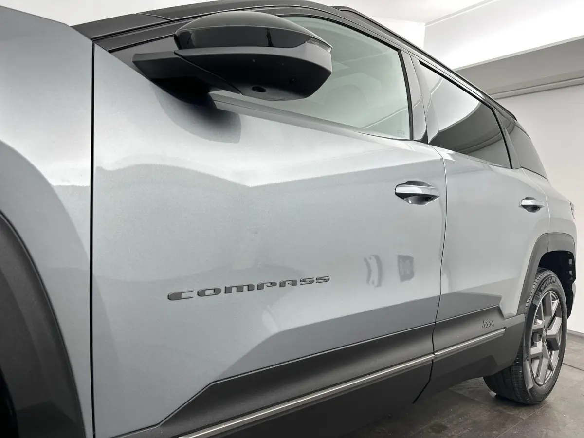 1.2 e-Hybrid First Edition | 360 graden camera | Elektrische Achterklep | PANO | Dodehoekdetectie | Apple Carplay & Android Auto | Navigatie | Stoel&Stuur Verwarming |