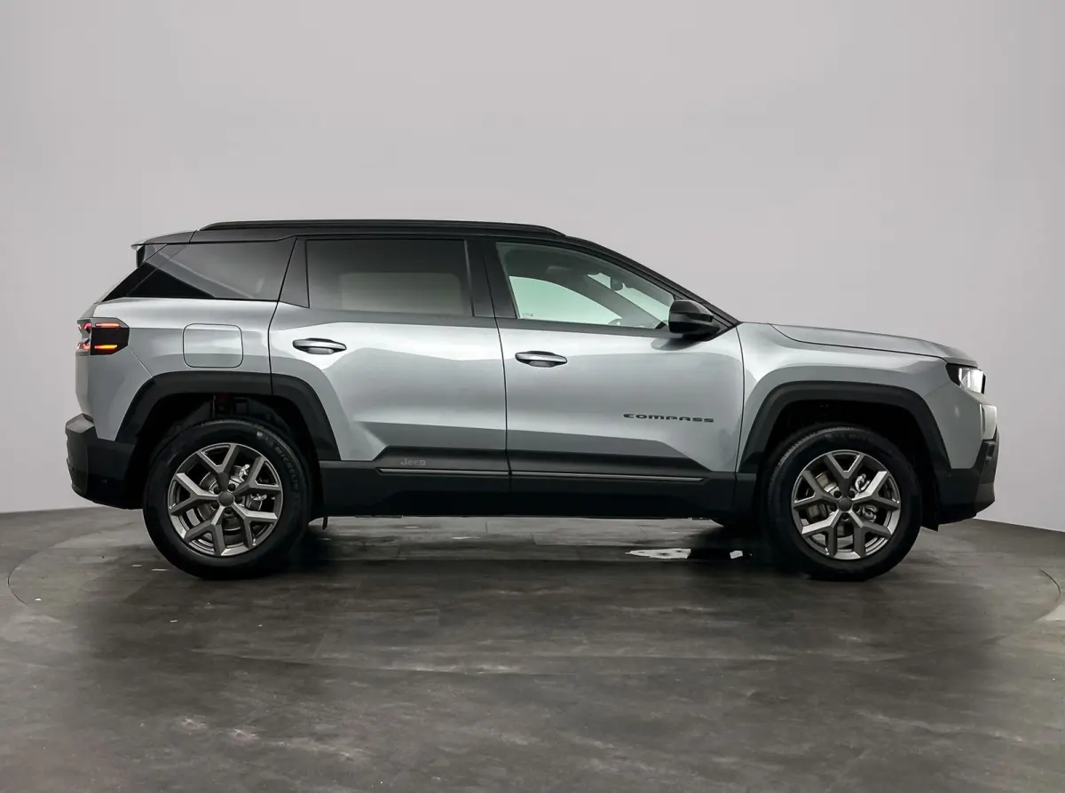 1.2 e-Hybrid First Edition | 360 graden camera | Elektrische Achterklep | PANO | Dodehoekdetectie | Apple Carplay & Android Auto | Navigatie | Stoel&Stuur Verwarming |