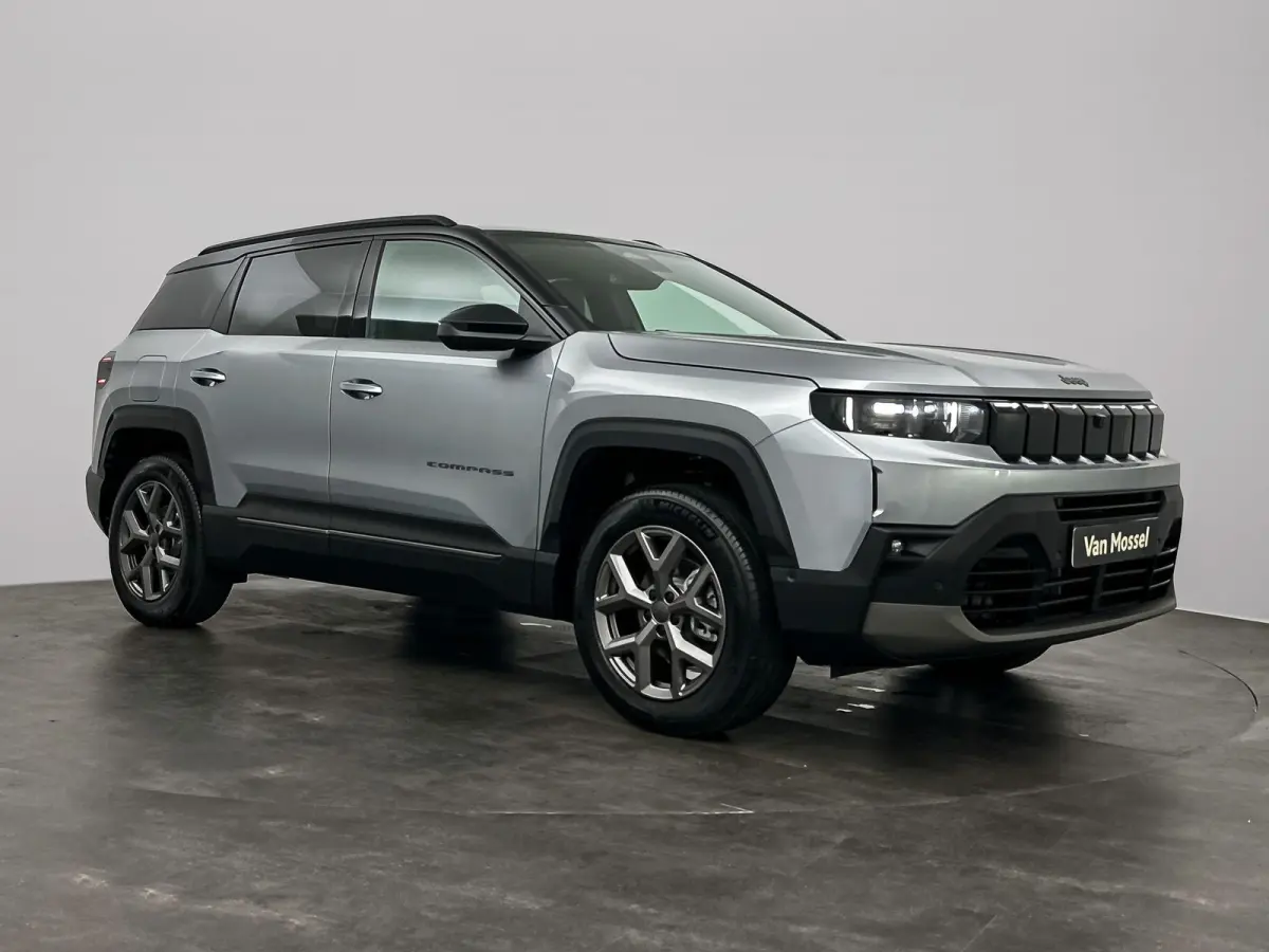 1.2 e-Hybrid First Edition | 360 graden camera | Elektrische Achterklep | PANO | Dodehoekdetectie | Apple Carplay & Android Auto | Navigatie | Stoel&Stuur Verwarming |