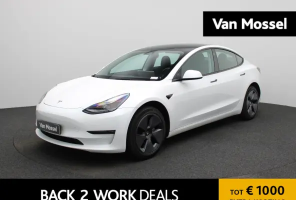 RWD Long Range | WORDT VERWACHT | PANORAMADAK | ACHTERUITRIJCAMERA | ELEKTRISCHE KOFFERKLEP | LEDEREN BEKLEDING | CLIMATE CONTROL | ADAPTIVE CRUISE CONTROL | LED VERLICHTING |