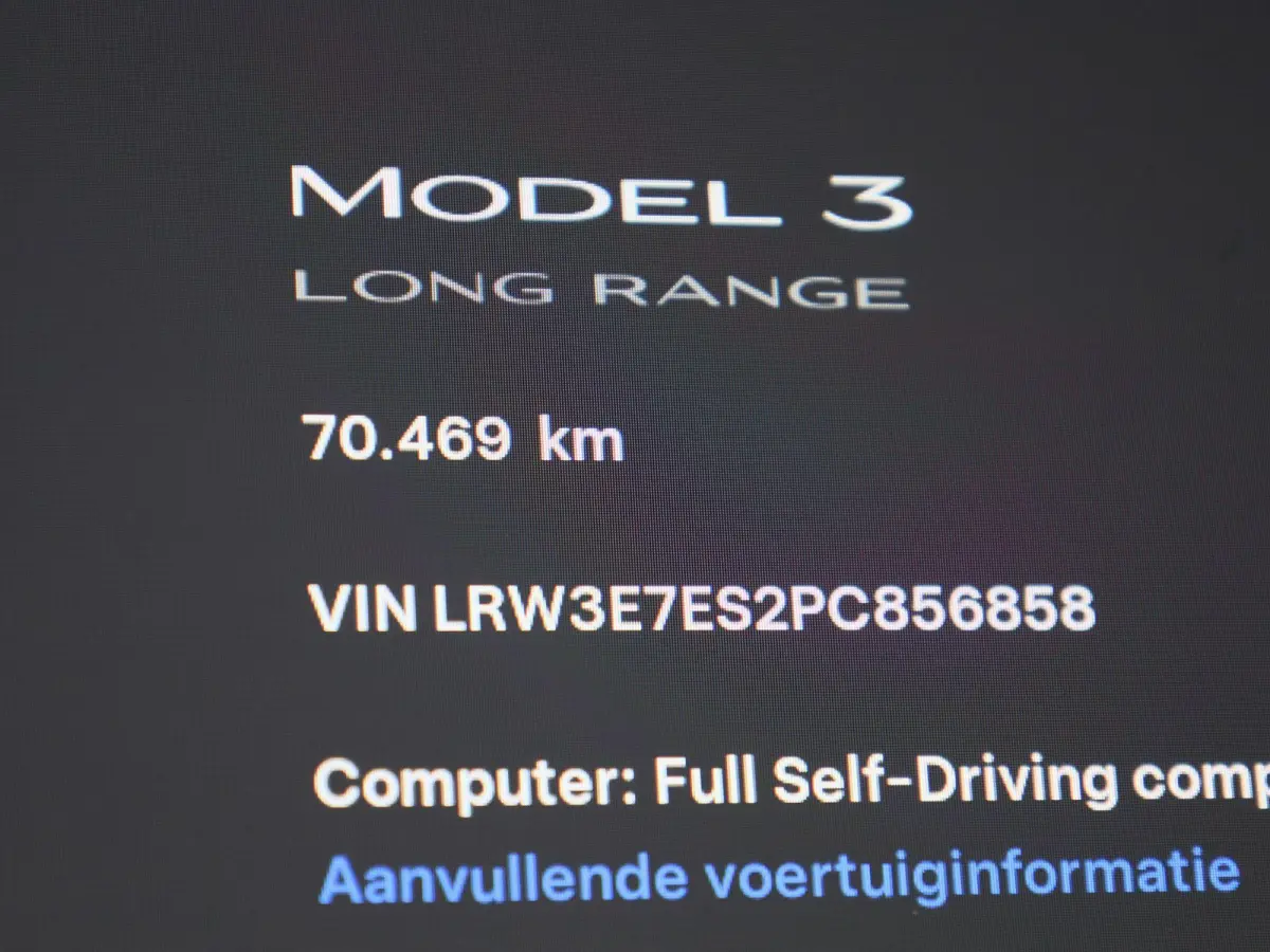 RWD Long Range | PANORAMADAK | ACHTERUITRIJCAMERA | ELEKTRISCHE KOFFERKLEP | LEDEREN BEKLEDING | CLIMATE CONTROL | ADAPTIVE CRUISE CONTROL | LED VERLICHTING |