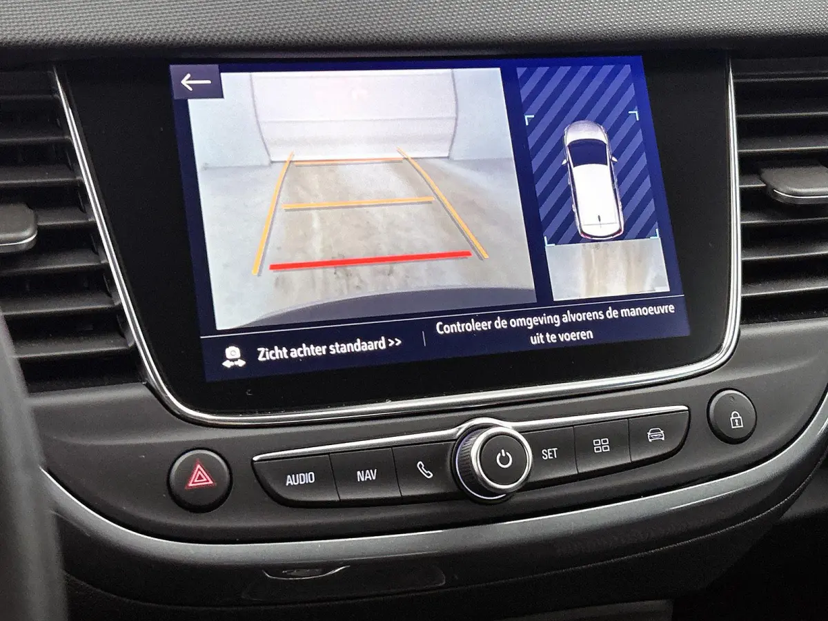 1.2 Turbo Elegance | Apple CarPlay/Android Auto | LMV | Cruise control | Camera | Climate