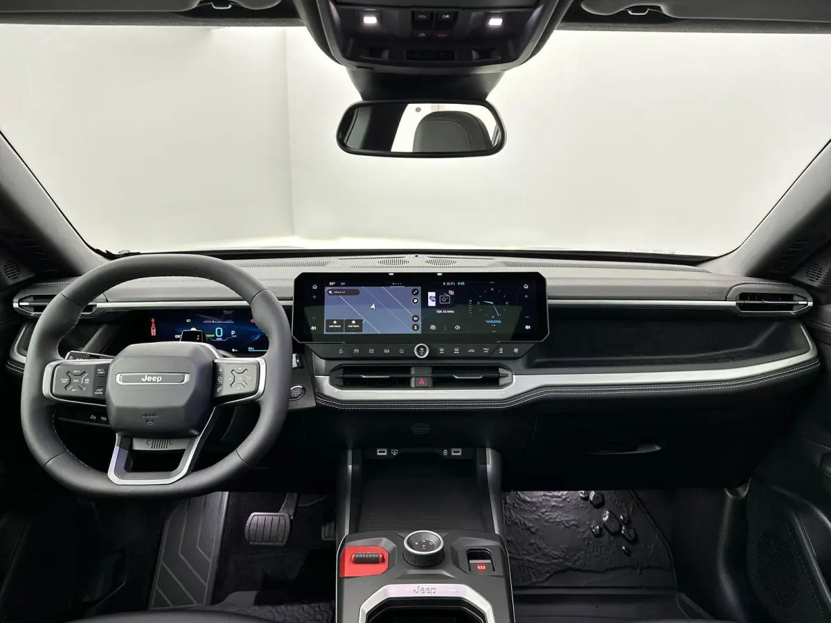 1.6 e-Hybrid Plug-In First Edition | Navigatie | Stoel & Stuur Verwarming | PANO | 360 graden camera | Verbeterde Audio | Apple Carplay&Android Auto | Tot 8 jaar garantie!