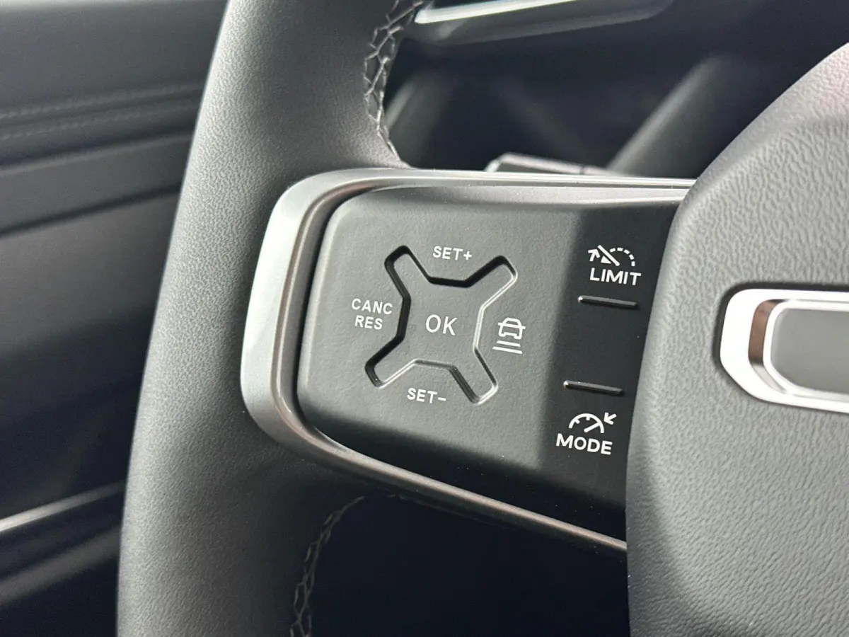 First Edition 74 kWh | Navigatie | Stoel & Stuur Verwarming | 360 graden camera | Dodehoekdetectie | Apple Carplay&Android Auto | Tot 8 jaar garantie!
