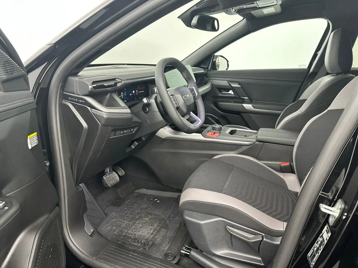 First Edition 74 kWh | Navigatie | Stoel & Stuur Verwarming | 360 graden camera | Dodehoekdetectie | Apple Carplay&Android Auto | Tot 8 jaar garantie!