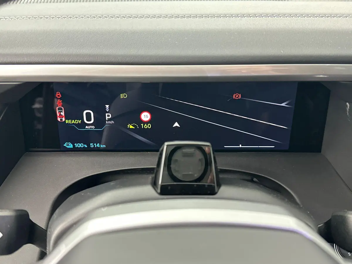 First Edition 74 kWh | Navigatie | Stoel & Stuur Verwarming | 360 graden camera | Dodehoekdetectie | Apple Carplay&Android Auto | Tot 8 jaar garantie!