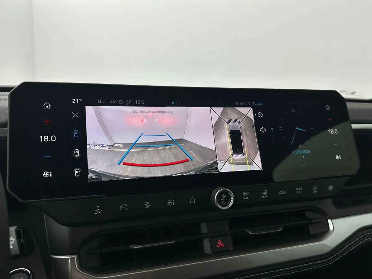 First Edition 74 kWh | Navigatie | Stoel & Stuur Verwarming | 360 graden camera | Dodehoekdetectie | Apple Carplay&Android Auto | Tot 8 jaar garantie!