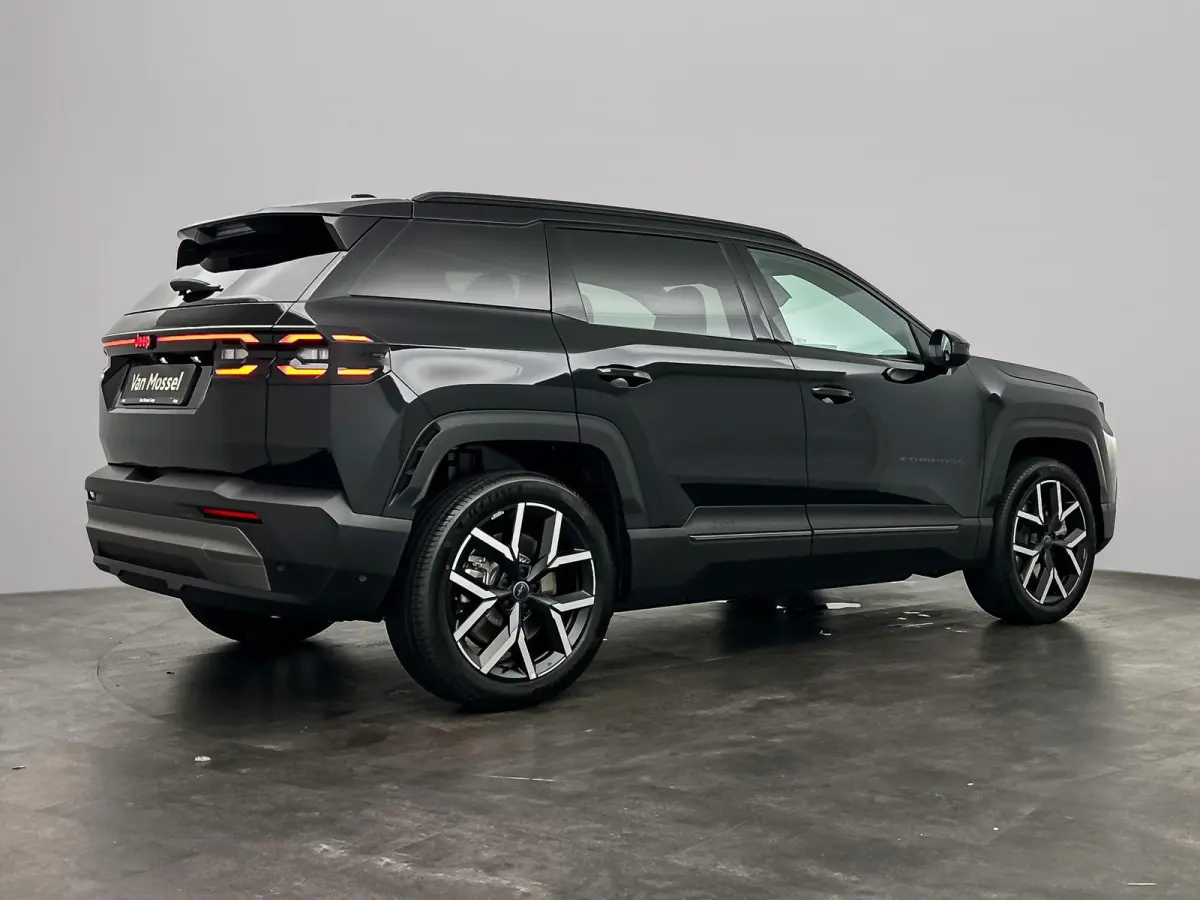 First Edition 74 kWh | Navigatie | Stoel & Stuur Verwarming | 360 graden camera | Dodehoekdetectie | Apple Carplay&Android Auto | Tot 8 jaar garantie!