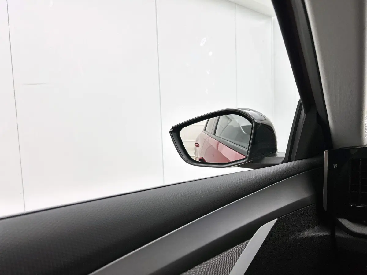 1.2 Turbo Edition | Climate control | Navigatie | Stoelverwarming | Slechts 7300km!