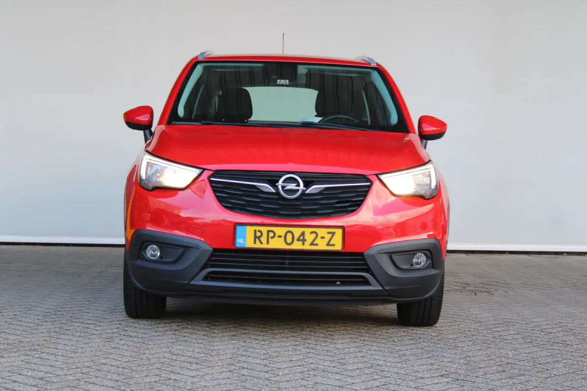 1.2 Turbo Online Edition | Vaste trekhaak | Navigatiesysteem | Cruise control | 16` lichtmetalen velgen |