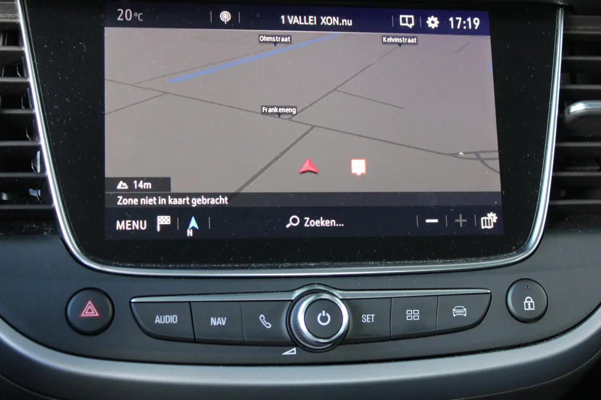 1.2 Turbo Online Edition | Vaste trekhaak | Navigatiesysteem | Cruise control | 16` lichtmetalen velgen |