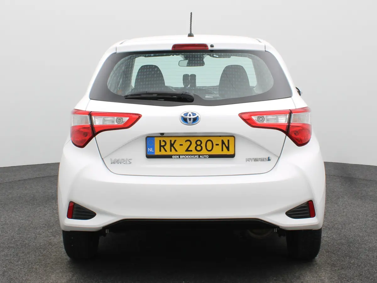 1.5 Hybrid Aspiration Automaat | Navigatie | Parkeersenoren | Camera | Climate Control | Bluetooth Telefoonverbinding