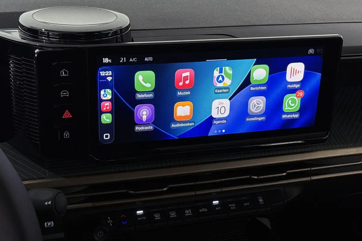 1.2 Turbo Hybrid 110pk Apple CarPlay Cruise Control