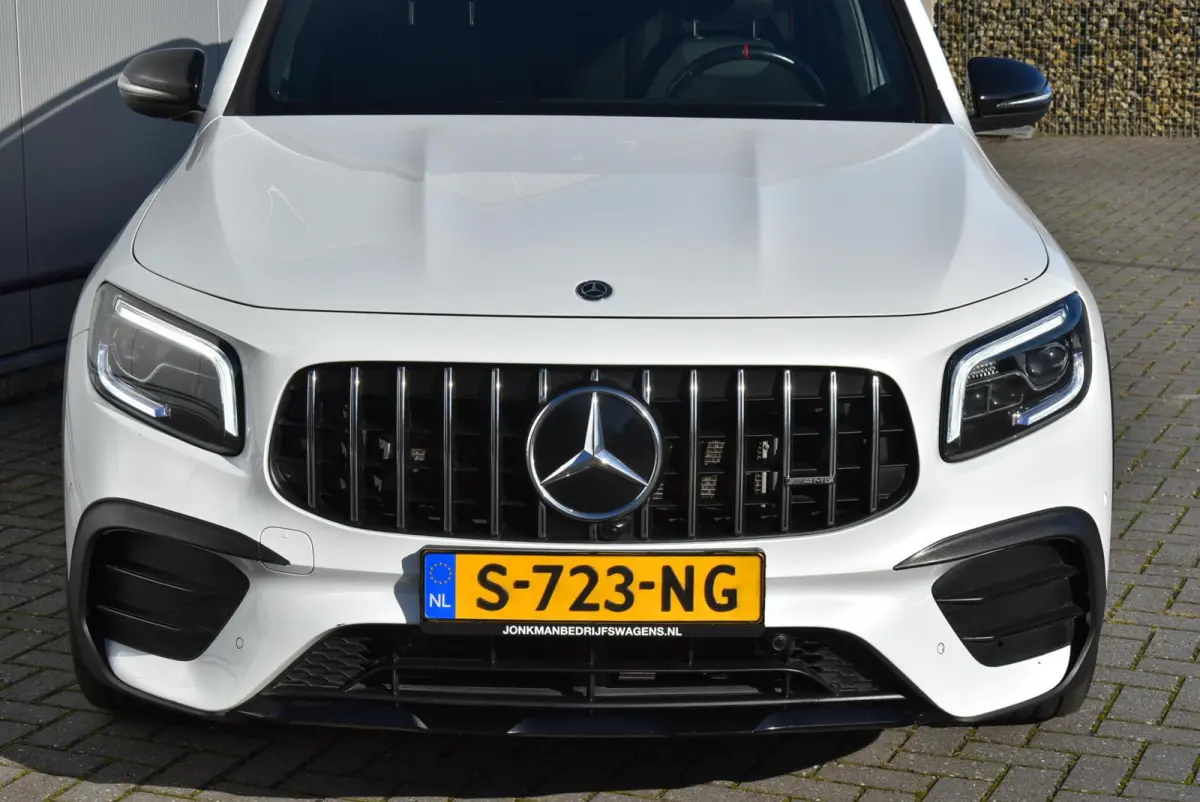 AMG 35 4MATIC Advantage Pano Trekh Full options