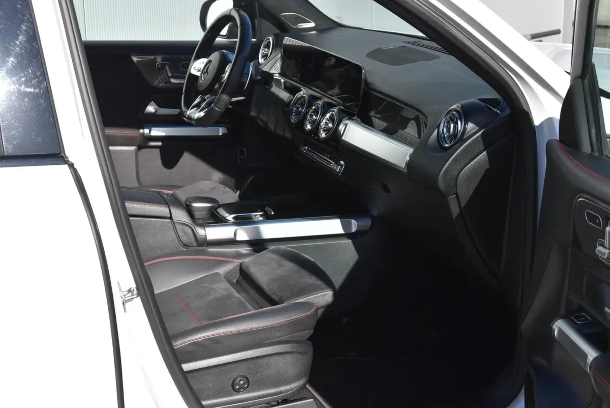AMG 35 4MATIC Advantage Pano Trekh Full options