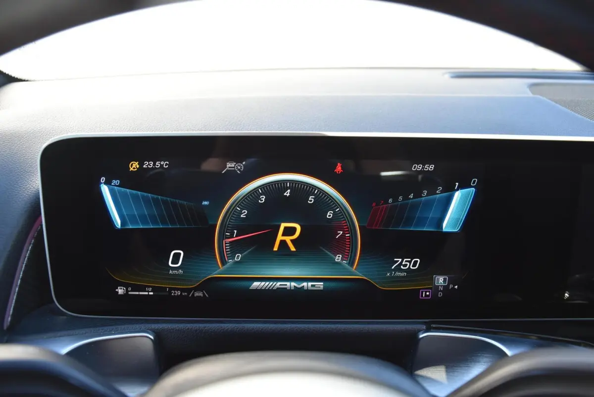 AMG 35 4MATIC Advantage Pano Trekh Full options