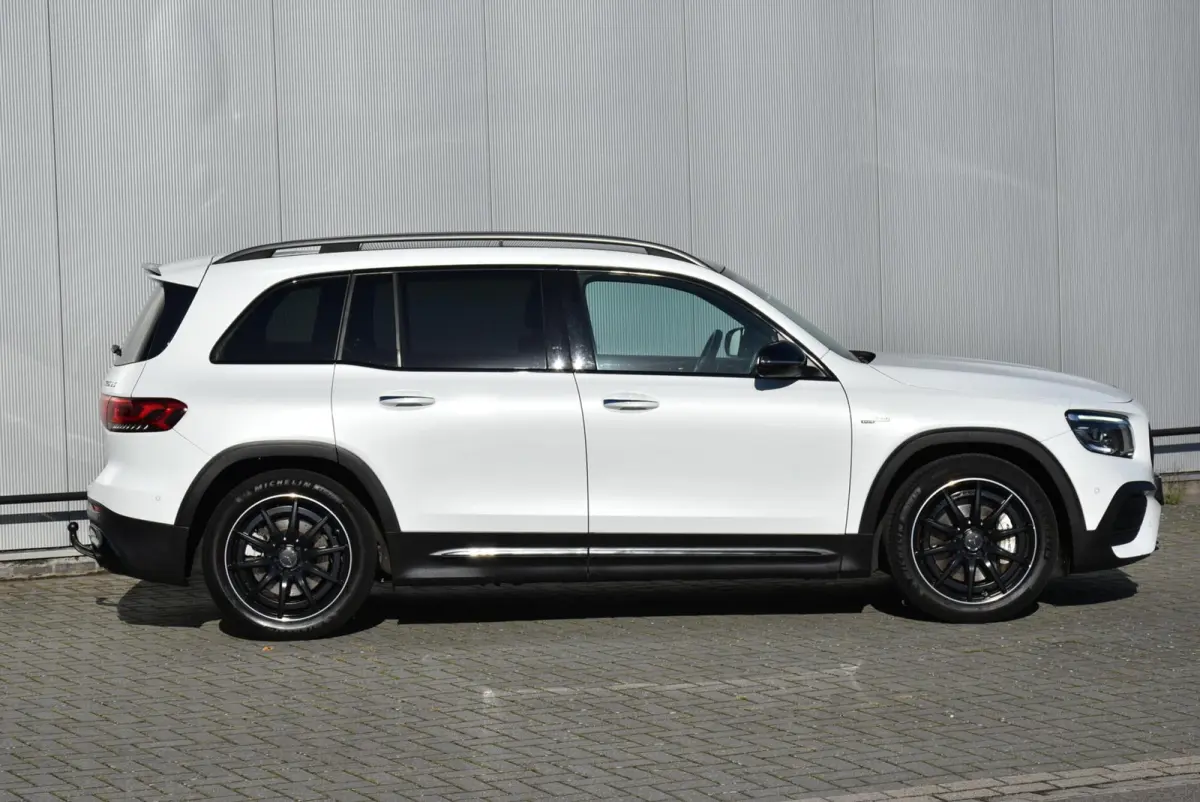 AMG 35 4MATIC Advantage Pano Trekh Full options