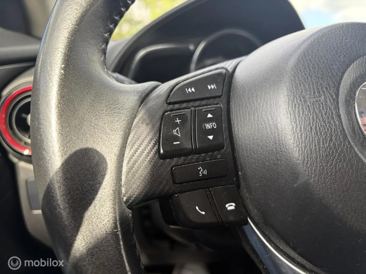 2.0 SkyActiv-G 120 GT-M AUTOMAAT / LEDER / BOSE / PDC / NAVI / DEALER O.H. /