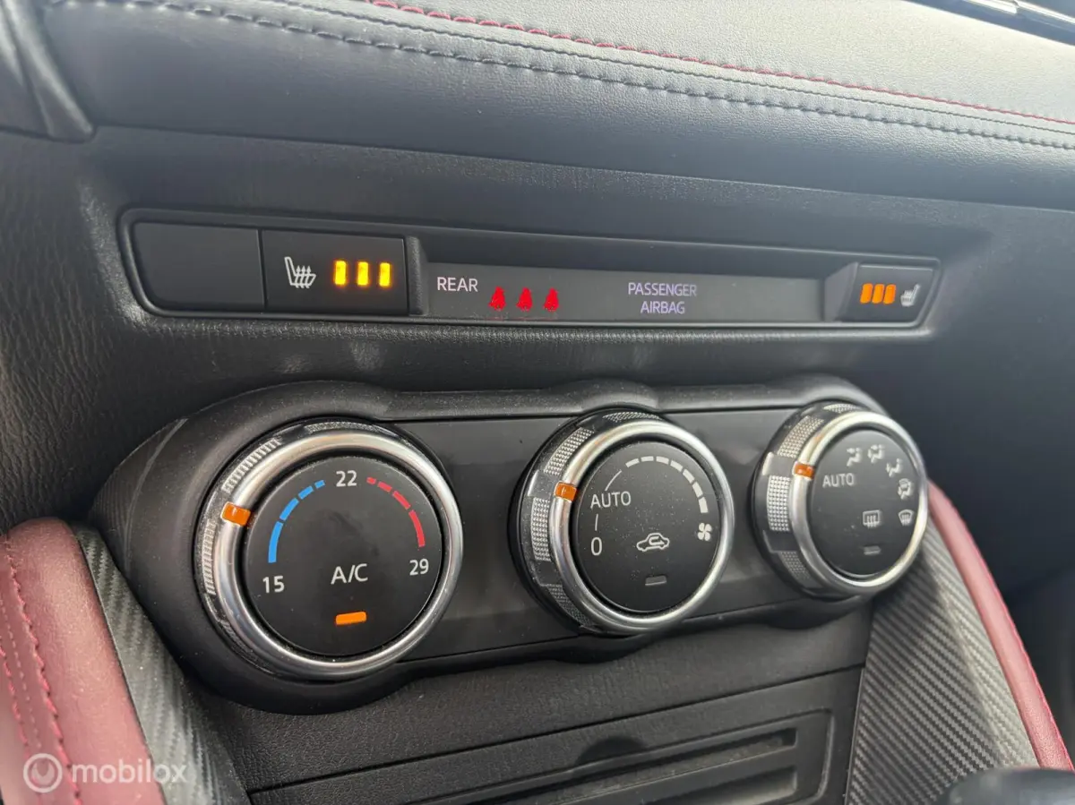 2.0 SkyActiv-G 120 GT-M AUTOMAAT / LEDER / BOSE / HUD / PDC / NAVI / DEALER O.H.