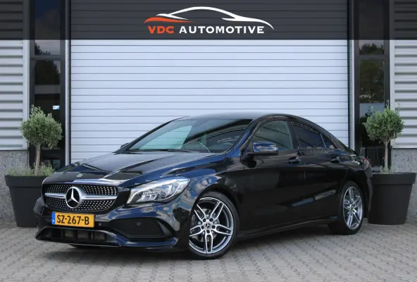 180 AMG Camera | Stoelverwarming | Navi | LED | Volledig Onderhouden