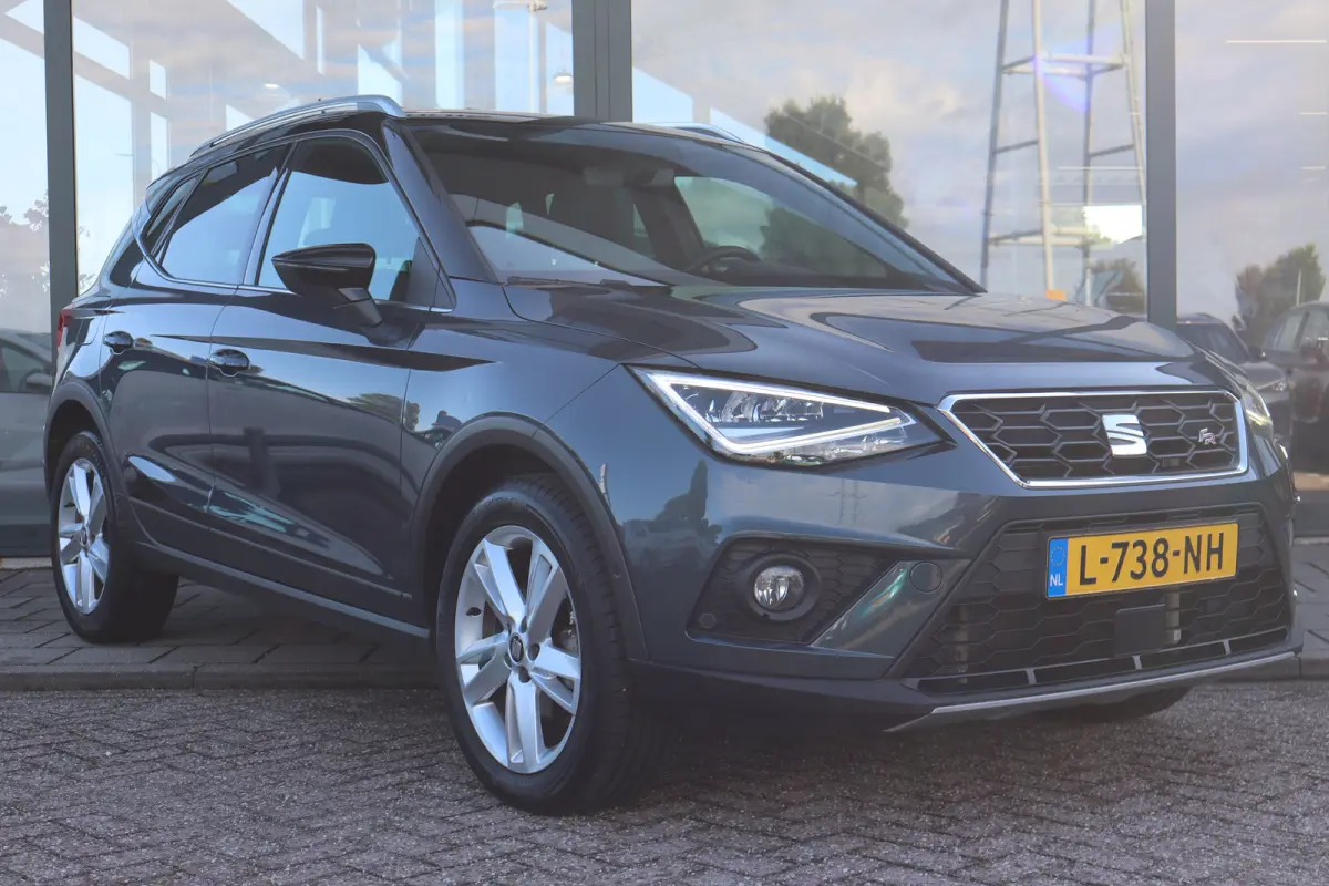 1.0 TSI FR Business Intense 110PK Automaat | Achteruitrijcamera | Apple Carplay/Android Auto|telefoonintegratie premium | Lichtmetalen velgen 17"