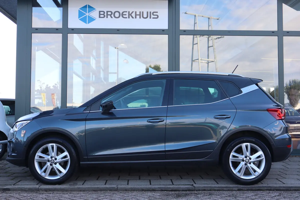 1.0 TSI FR Business Intense 110PK Automaat | Achteruitrijcamera | Apple Carplay/Android Auto|telefoonintegratie premium | Lichtmetalen velgen 17"