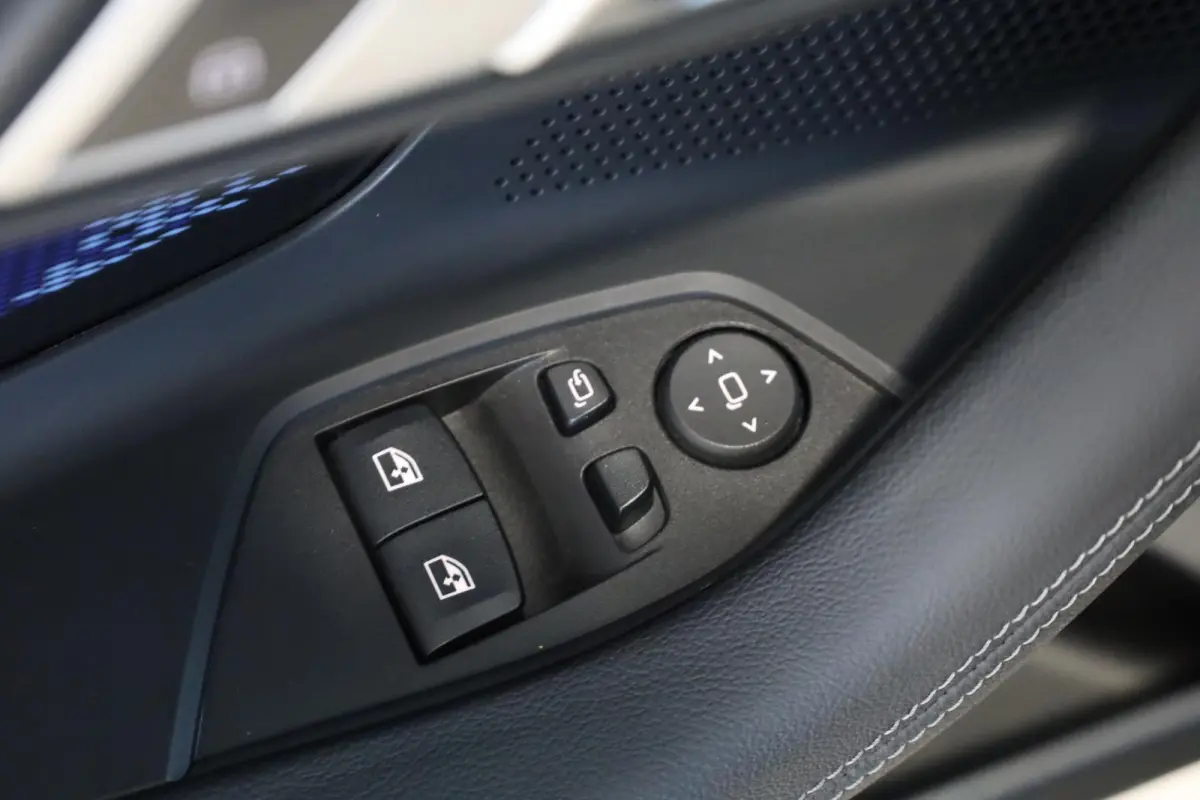M2 | Elektrisch verstelbare stoelen | keyless entry | Head-up Display | M Driver's Pack | Harman Kardon | Active Cruise Control | M Race Track Pack |
