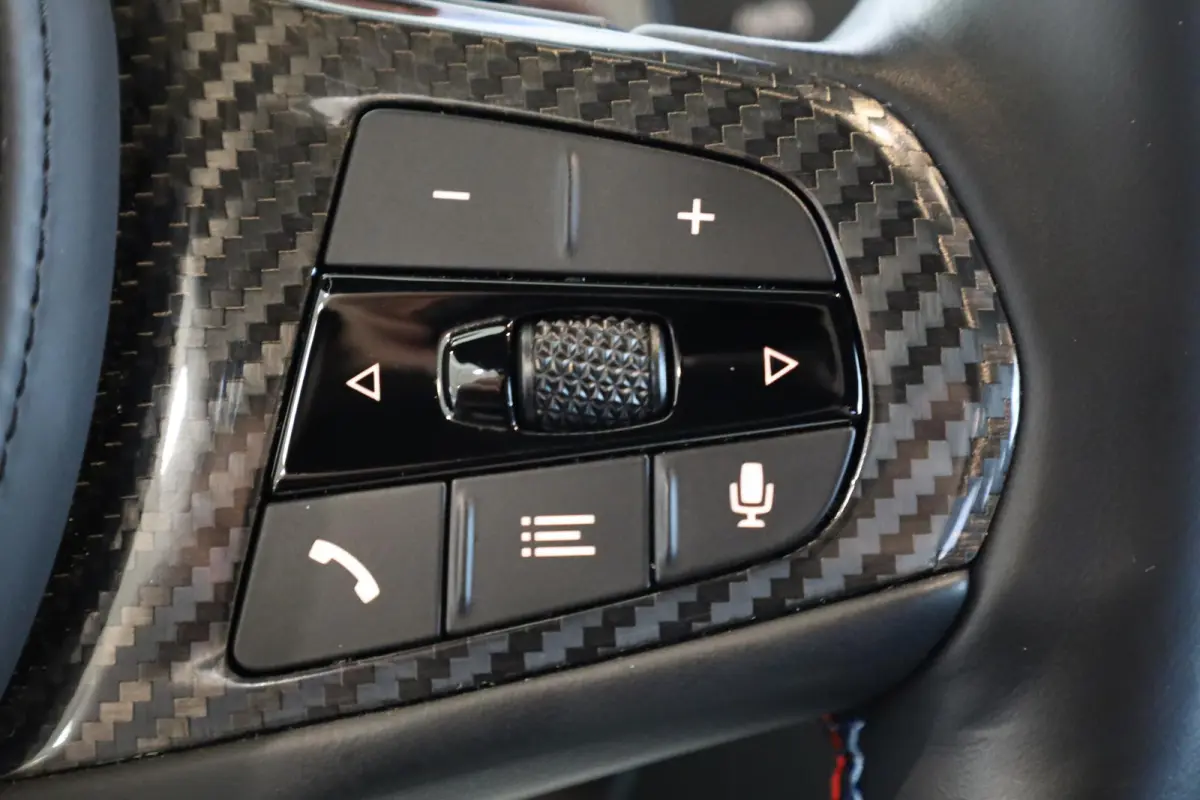 M2 | Elektrisch verstelbare stoelen | keyless entry | Head-up Display | M Driver's Pack | Harman Kardon | Active Cruise Control | M Race Track Pack |