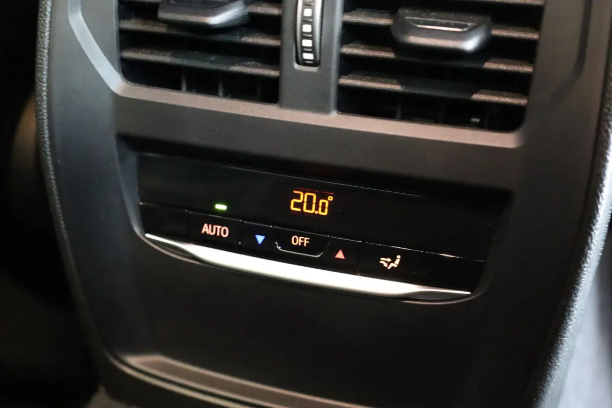 M2 | Elektrisch verstelbare stoelen | keyless entry | Head-up Display | M Driver's Pack | Harman Kardon | Active Cruise Control | M Race Track Pack |