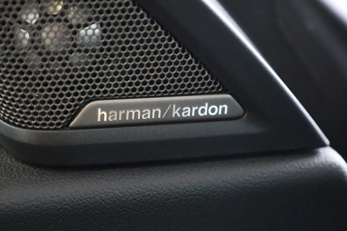 M2 | Elektrisch verstelbare stoelen | keyless entry | Head-up Display | M Driver's Pack | Harman Kardon | Active Cruise Control | M Race Track Pack |