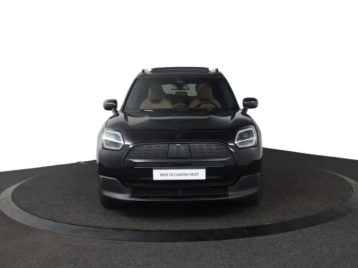 E Favoured M 66.5 kWh | SOH 100% | Pakket M | Head Up | Panoramadak