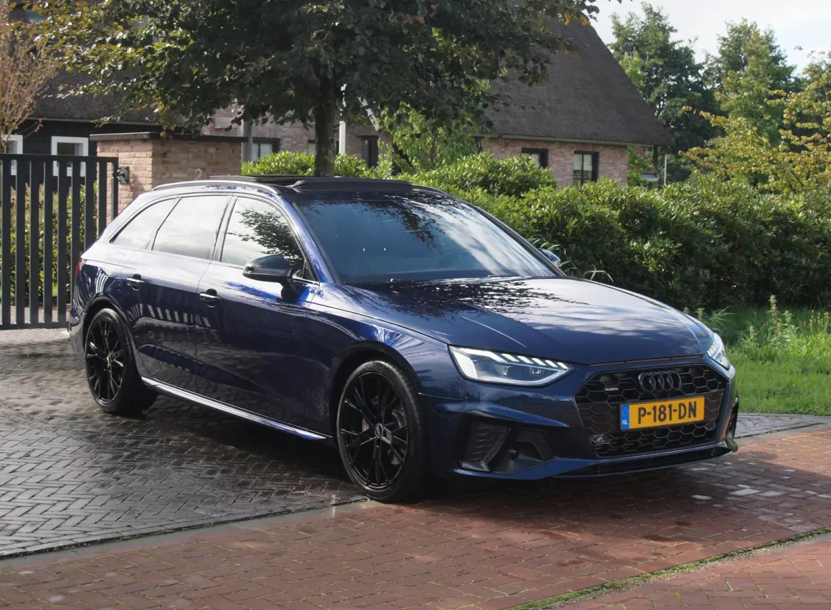 40 TFSI quattro S edition Competition | Panoramadak | Camera | Bang & Olufsen | Memory stoelen | Sfeerverlichting | NL-Auto |