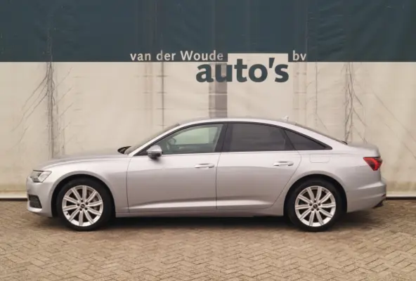 50 TFSI e PHEV Quattro Design Edition -LEER-