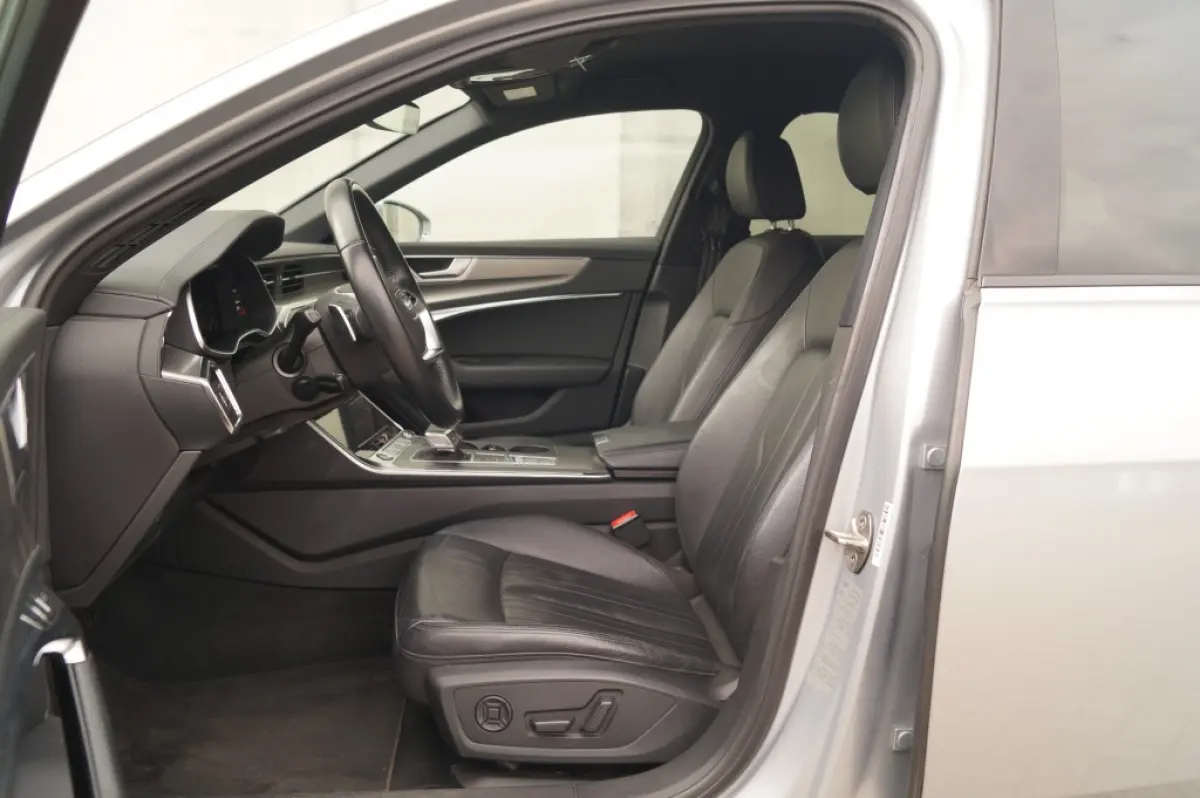 50 TFSI e PHEV Quattro Design Edition -LEER-
