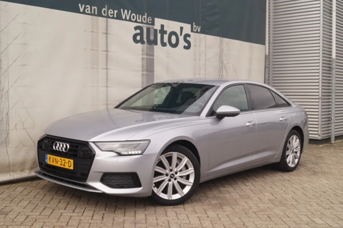 50 TFSI e PHEV Quattro Design Edition -LEER-