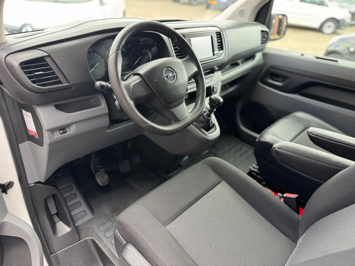 1.5 CDTI L3H1 Edition Airco Carplay Cruise