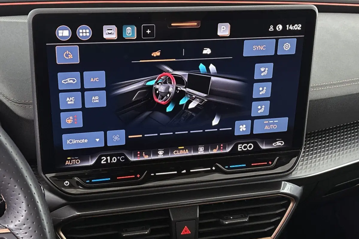 1.5 TSI e-Hybrid Business Facelift Stoelverwarming Camera Keyless