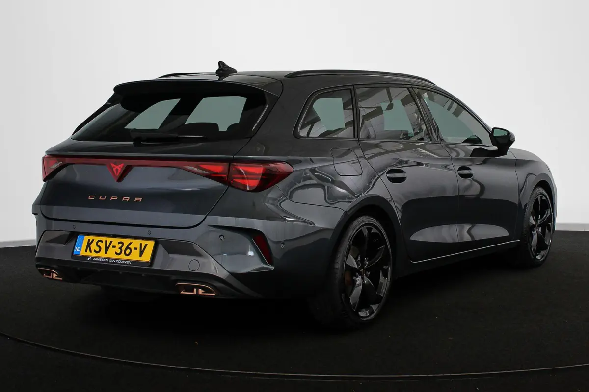1.5 TSI e-Hybrid Business Facelift Stoelverwarming Camera Keyless