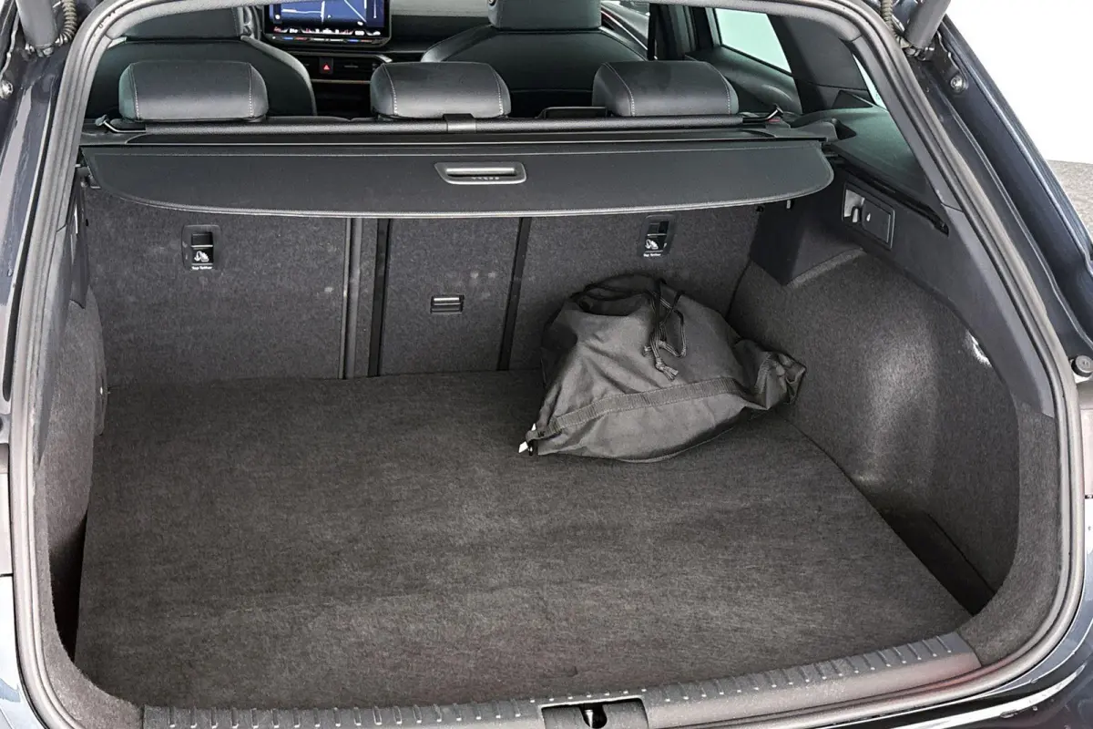 1.5 TSI e-Hybrid Business Facelift Stoelverwarming Camera Keyless