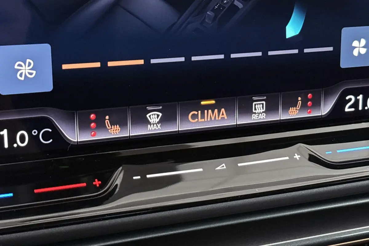 1.5 TSI e-Hybrid Business Facelift Stoelverwarming Camera Keyless