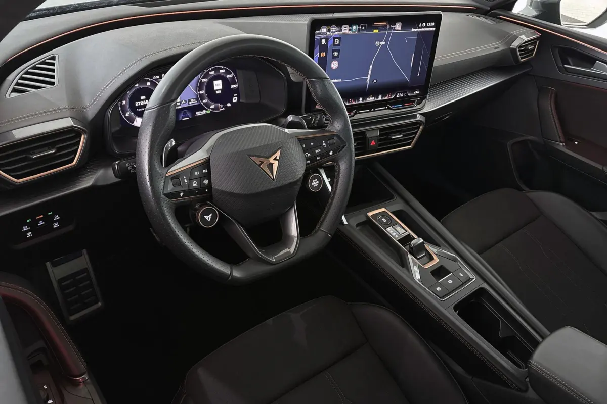 1.5 TSI e-Hybrid Business Facelift Stoelverwarming Camera Keyless