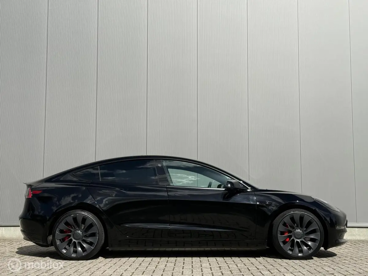 Performance AWD 75 kWh Facelift 2021 - SOH 86%