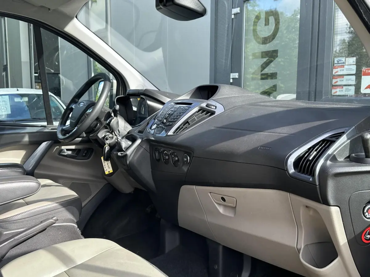 2.2 TDCI L1H1 Limited Dubbel cabine NAP