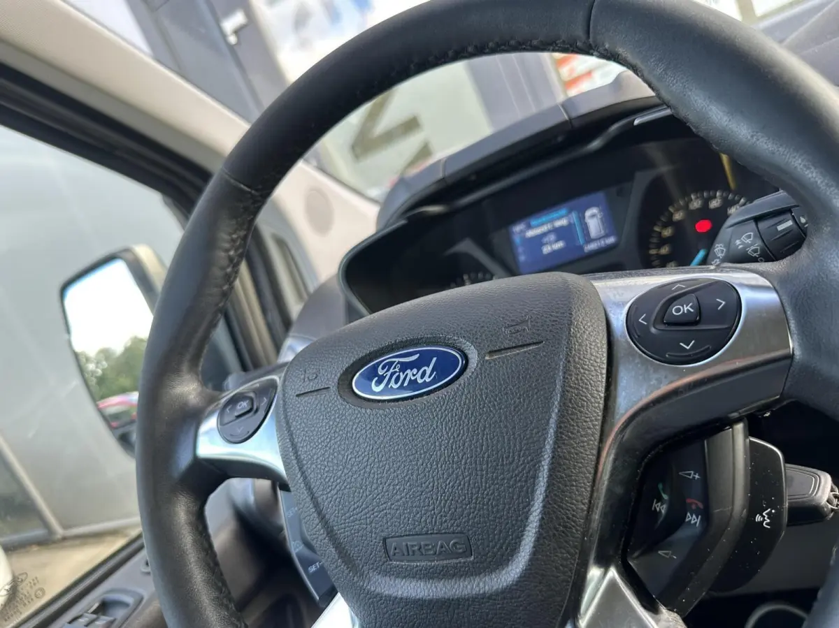 2.2 TDCI L1H1 Limited Dubbel cabine NAP