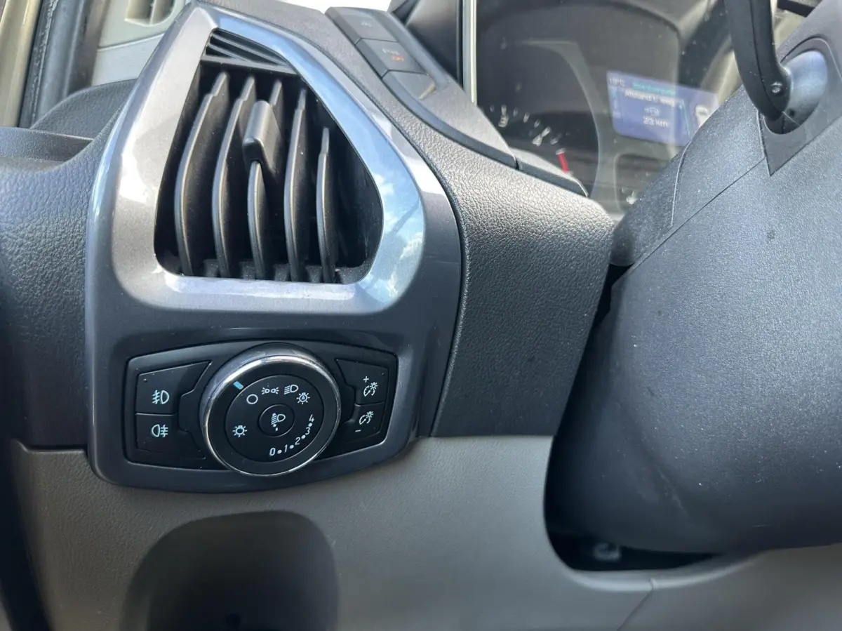 2.2 TDCI L1H1 Limited Dubbel cabine NAP